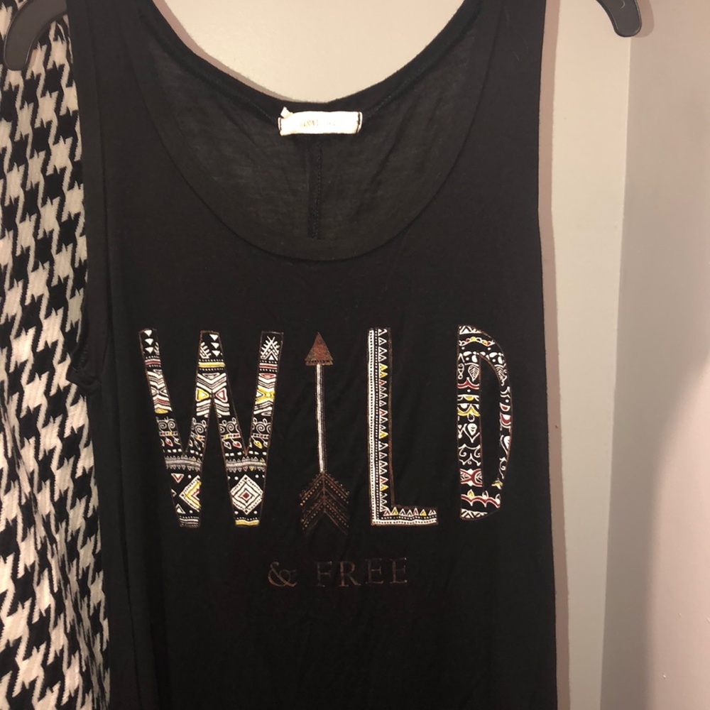 Black “wild and free” tank top